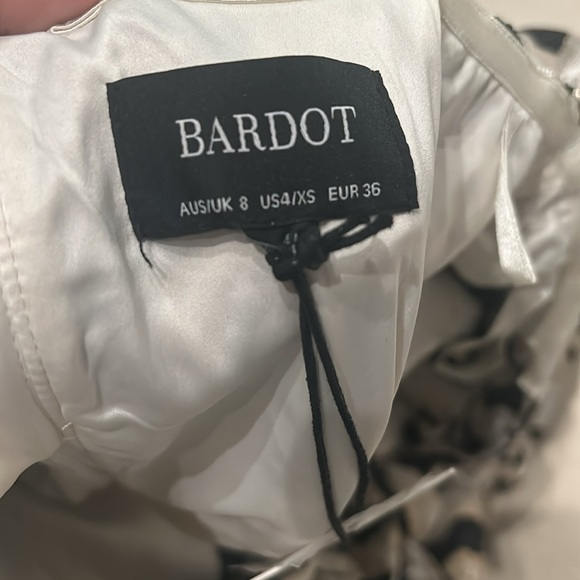 Leo print dress - Picture 6 of 6